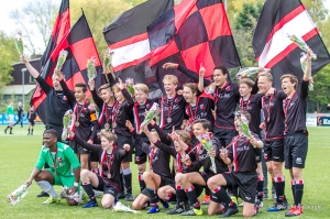 29-04-2017 HBS JO15-2 kampioen
