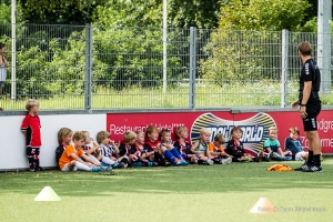 Woensdagmiddag training op HBS voetbal en hockey