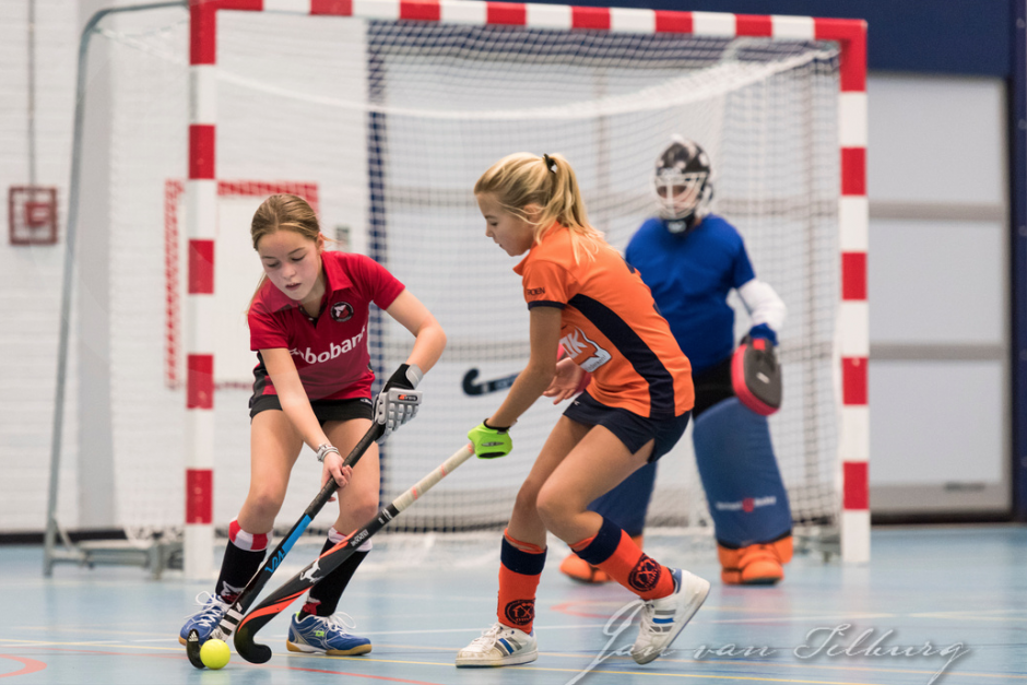 Wat is zaalhockey · HBS Craeyenhout